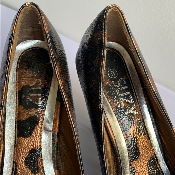 Suzy Shier Animal Print Heels Size 9 - Picture 2 of 5